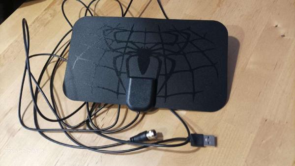 Antena su stiprintuvu per usb-4