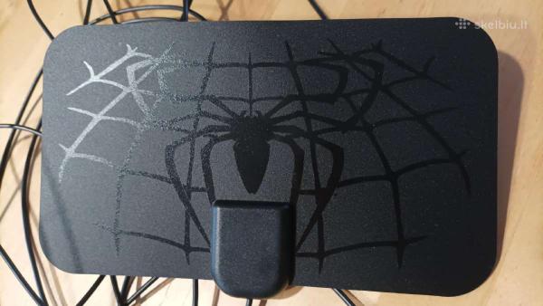 Antena su stiprintuvu per usb-3