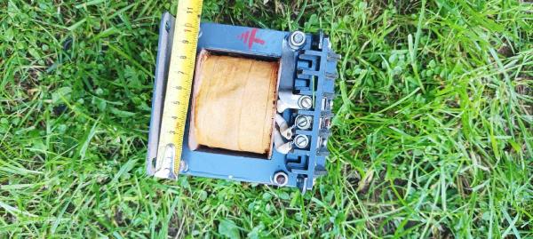 Transformatorius mažas-1