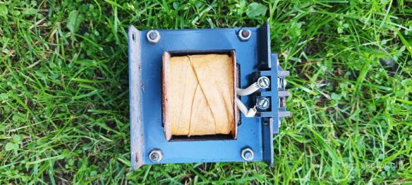 Transformatorius mažas-0