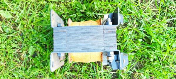 Transformatorius mažas-5