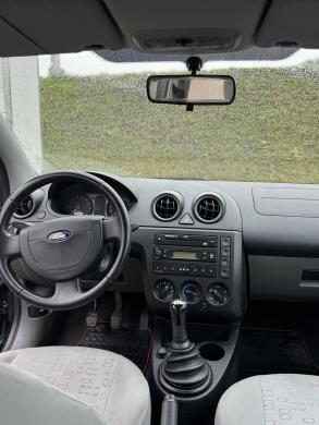 Parduodu Ford Fiesta-3