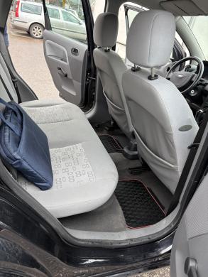 Parduodu Ford Fiesta-7