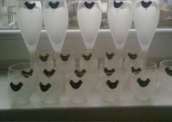 Rūgštinto stiklo grąžus servisas taurės-0