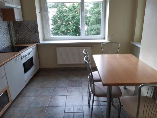 IŠNUOMOJAMAS 4 KAMBARIŲ IŠNUO9MOJAMAS BUTAS NAUJAME NAME (4-5 žmonėms) VILNIUJE ŽIRMŪNUOSE TUSKULĖNŲ G.-3