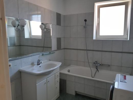 IŠNUOMOJAMAS 4 KAMBARIŲ IŠNUO9MOJAMAS BUTAS NAUJAME NAME (4-5 žmonėms) VILNIUJE ŽIRMŪNUOSE TUSKULĖNŲ G.-5