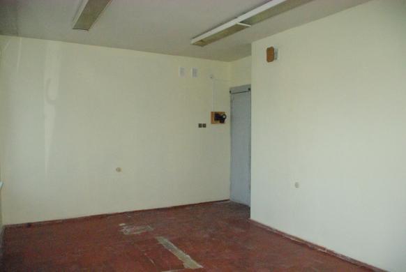 LIEPOJOS G. 10A, 2 AUKŠTE NUOMOJAMOS BIURO (KITA) PATALPOS. PLOTAS: 23 KV. M. ARBA 37 KV. M.-6