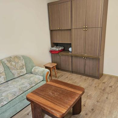 Isnuomojamas butas 2k netoli centro Siauliuose-2