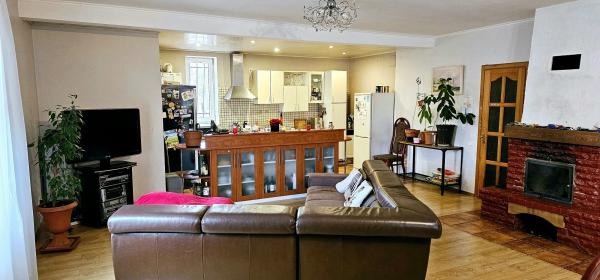 Parduodu namo dali.-2