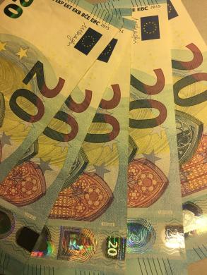 RIMTOS PASKOLOS SU UŽSTATU VISOJE LIETUVOJE-0