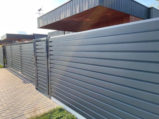 Kompleksinės tvoros, vartai ir automatikos sistemų įrengimas-3