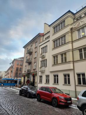 Išnuomojamos 85 kv.m. Patalpos miesto centre Vytauto g.-5