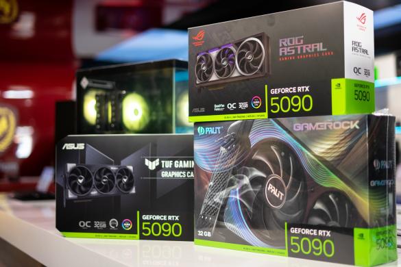 GeForce RTX 5090, RTX 5080, RTX 5070 Ti, RTX 5070, RTX 4090, RTX 4080 Super,  RTX 4080, RTX 4070 Ti Super,  RTX 4070 Ti,-1