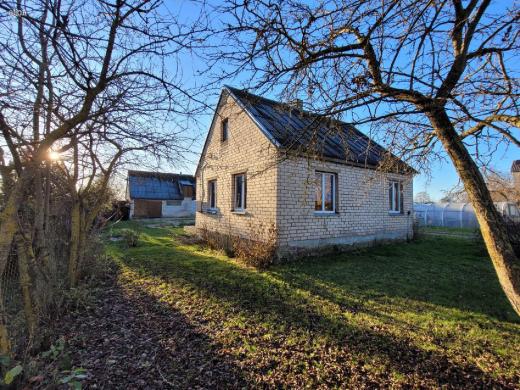 Erdvi sodyba šalia Radviliškio-0