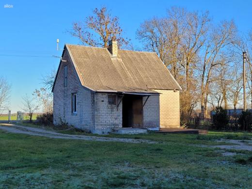 Erdvi sodyba šalia Radviliškio-1