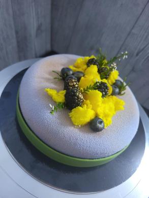 Desertai, tortai, vienokąsnio užkandukai, prancūziška konditerija, pyragėliai-2