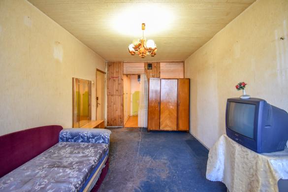 2 kambarių butas renovuotame name-4