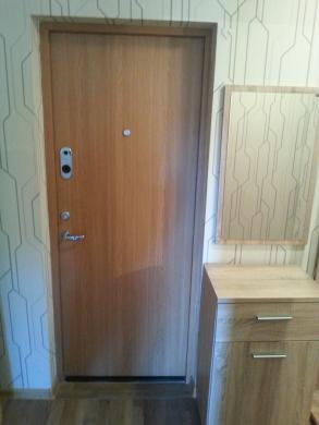 Išnuomojamas tvarkingas ir jaukus 1 kambario butas (1a/5) Dainų raj., Dainų g. prie PC “Kubas - Lyra” su baldais Šiauliuose.-4