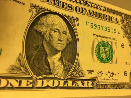 PATIKIMOS PASKOLOS VISOJE LIETUVOJE UŽ UŽSTATĄ-0