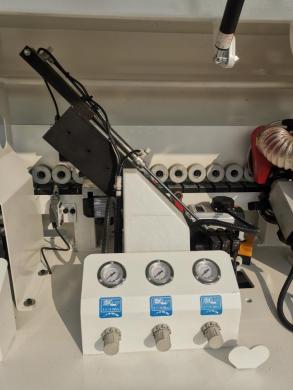 20-09-509 Kraštų užklijavimo staklės WOODLAND MACHINERY (su lankstų gręžimo funkcija)  (naujos)-4