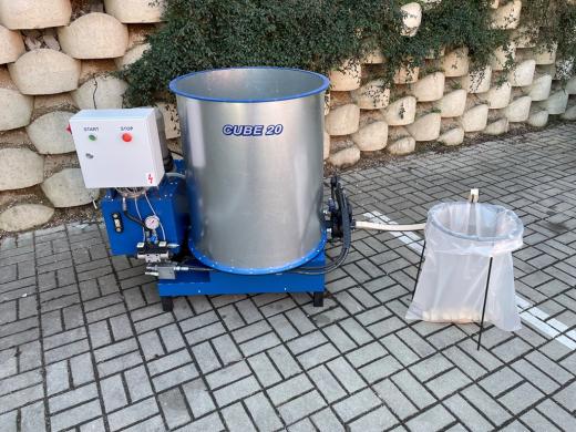 20-26-537/4 FALACH hidraulinis briketų presas (naujas)-4