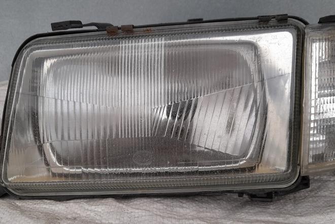 Audi 80 B4 žibintas 301141179-0