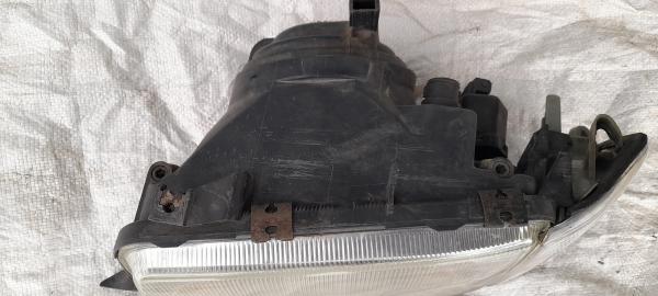 Audi 80 B4 žibintas 301141179-1