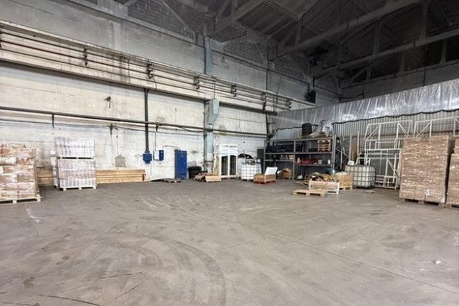 Klaipėdoje Šilutės pl. Išnuomojamos 635 kv.m. ploto patalpos Sandėliavimui - Gamybai-0