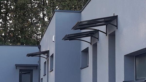 STOGELIŲ gamyba virš DURŲ, BALKONŲ, GARAŽŲ, TERASŲ-1