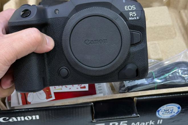 Canon EOS R5 Mark II , Canon EOS R3, Canon EOS R5, Canon EOS R6 Mark II, Canon EOS R6, Canon EOS R7, Canon EOS 1D X Mark III , Nikon Z9,  Nikon Z8, Nikon Z 7II,  Nikon D6,  Nikon D780 , Sony Alpha A7R III , Sony Alpha a7R IV-0