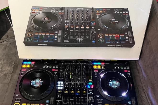 Pioneer DJ DDJ-FLX10, AlphaTheta DDJ-GRV6, Pioneer DDJ-1000, Pioneer DDJ-1000SRT, Pioneer DJ DDJ-REV7 ,  AlphaTheta XDJ-AZ, AlphaTheta OMNIS-DUO, Pioneer OPUS-QUAD, Pioneer XDJ-RX3, Pioneer XDJ-XZ, AlphaTheta CDJ-3000X , Pioneer CDJ-3000, Pioneer DJM-A9-0