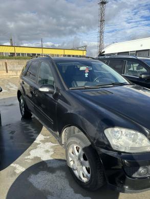 MERCEDES BENZ ML280-1