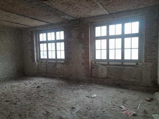 Parduodamas Pastatas Klaipėdos miesto centre Naujojo Uosto g. Plotas 844 kv.m.-1