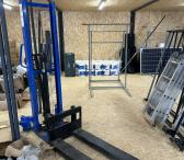 ALIUMINIO MOBILUS BOKŠTELIS-0