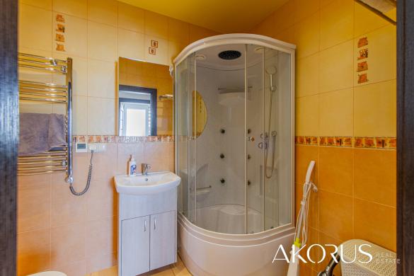 Akorus.lt – šviesus, tvarkingas butas ramioje Vilniaus dalyje-0