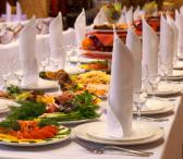 Maistas vestuvėms, gimtadieniui, krikštynom. Šventinis stalas-0