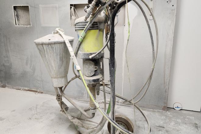 Parduodama medžio apdirbimo įranga-0