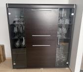 Indauja su vitrina-0