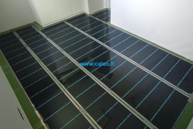 Šildomos grindys. Grindų šildymo plėvelė Caleo Premium CNT-0