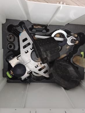 Vertikalus frezeris OF 1400-0