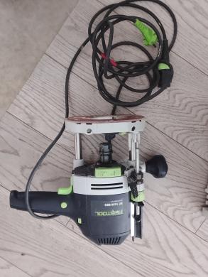 Vertikalus frezeris OF 1400-1