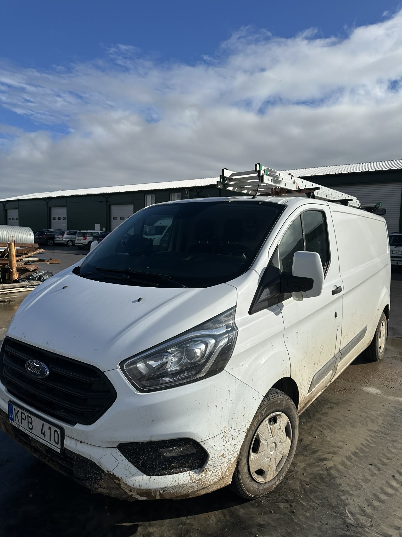 FORD TRANSIT CUSTOM-0