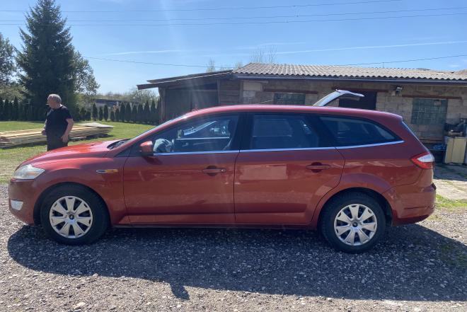 Ford Mondeo-0