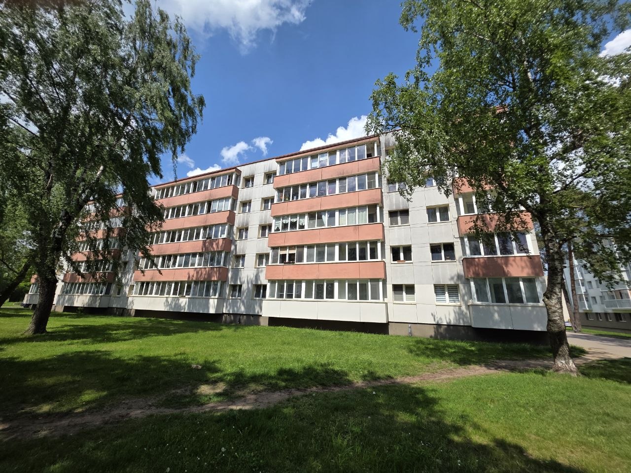 2 kambarių butas Rukloje  renovuotame name-0