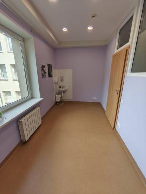 Išnuomojamos Patalpos Šaulių g., tinkamos grožio - paslaugų - procedūroms - ofisui-1