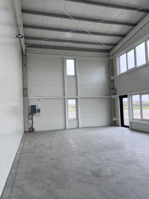 Parduodamos 370 kv.m. Sandėliavimo – Komercinės patalpos Klaipėdos raj.-3