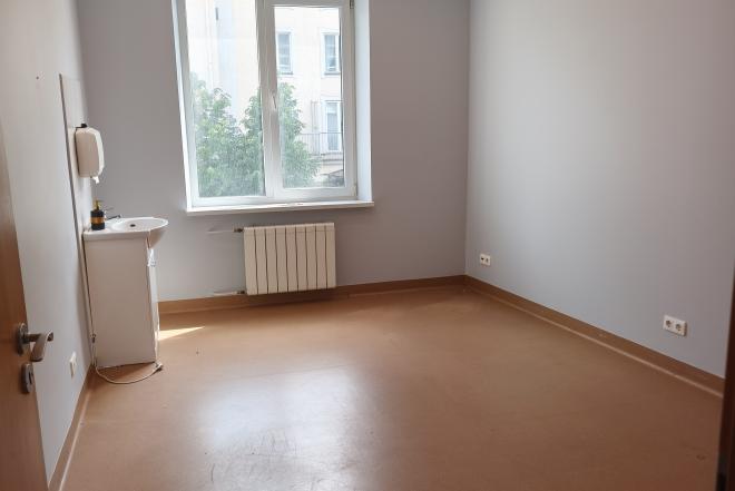 Nuomojamos Patalpos Centre Šaulių g. Tinka grožio procedūroms, masažams, ofisams.-0