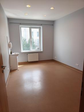 Nuomojamos Patalpos Centre Šaulių g. Tinka grožio procedūroms, masažams, ofisams.-0