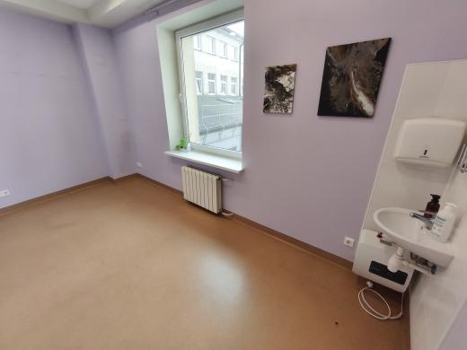 Nuomojamos Patalpos Centre Šaulių g. Tinka grožio procedūroms, masažams, ofisams.-7