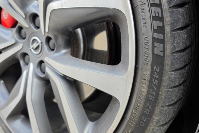 Michelin Pilot Sport4 S vasarinės 245/35/R20-0